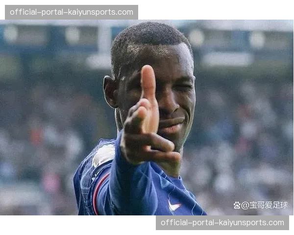 切尔西vs纽卡斯尔联，VAR介入审查雅克松进球是否越位